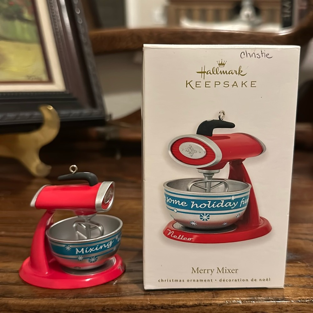 2010 Hallmark keepsake ornament
